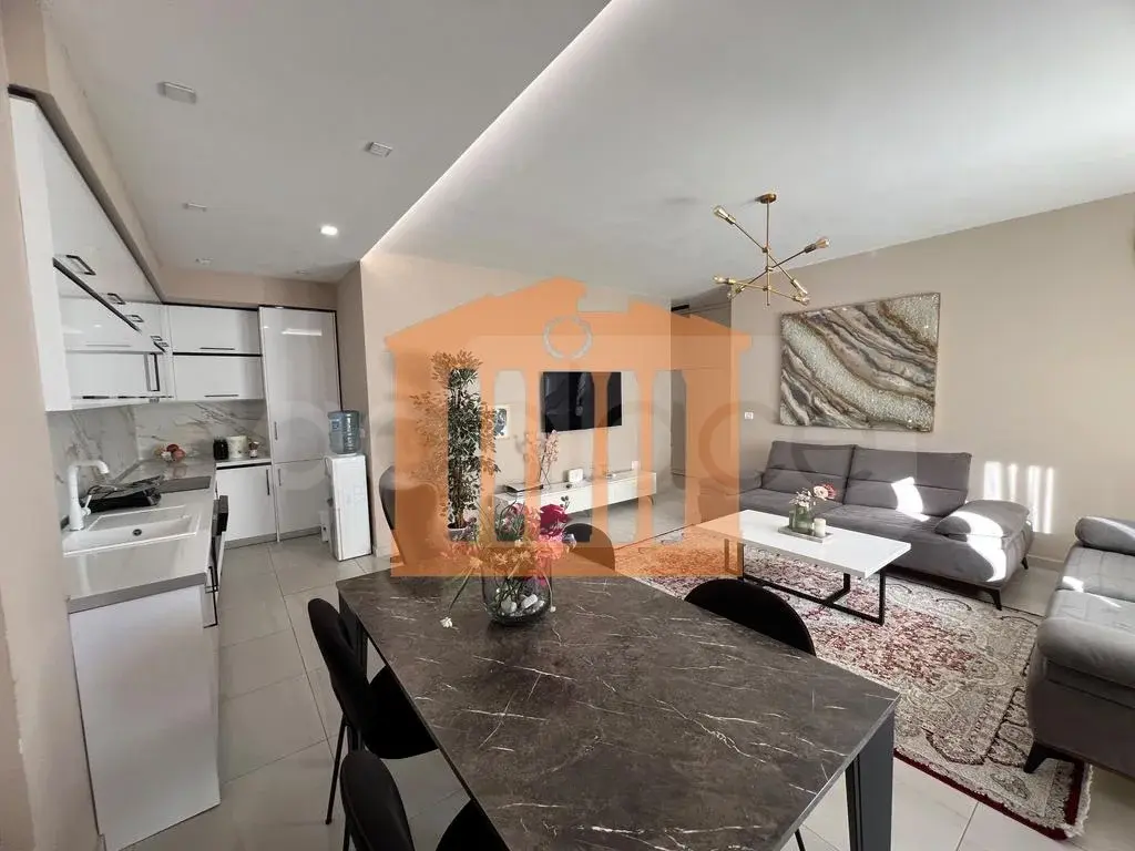 Apartament 1+2 dhoma 146 m² 8 kati