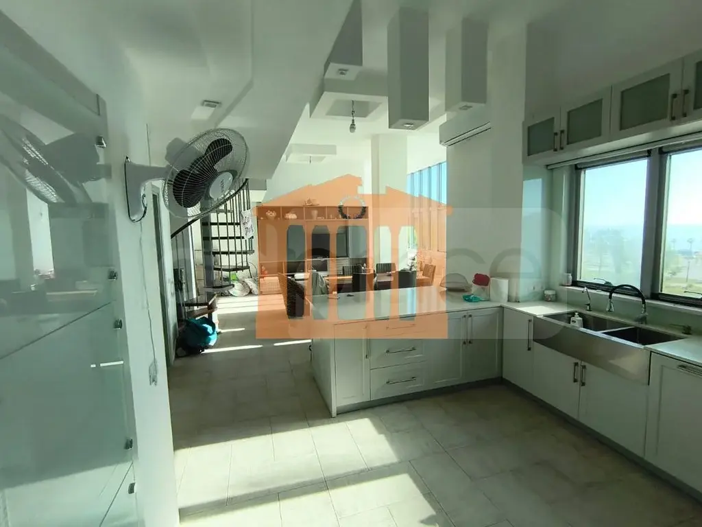 Apartament 1+2 dhoma 89 m² 4 kati