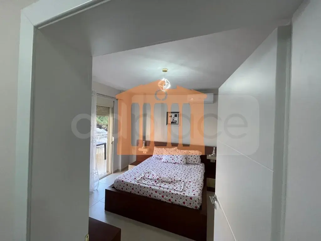 Apartament 1+2 dhoma 83 m² 2 kati