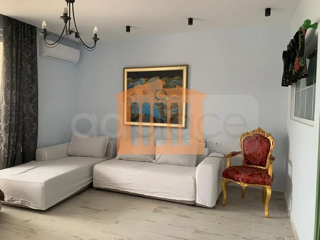 Apartament 1+2 dhoma 90 m² 1 kati