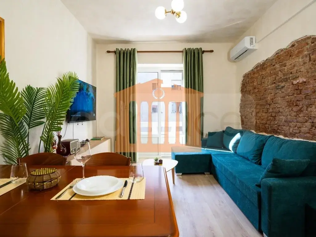 Apartament 1+2 dhoma 70 m² 2 kati