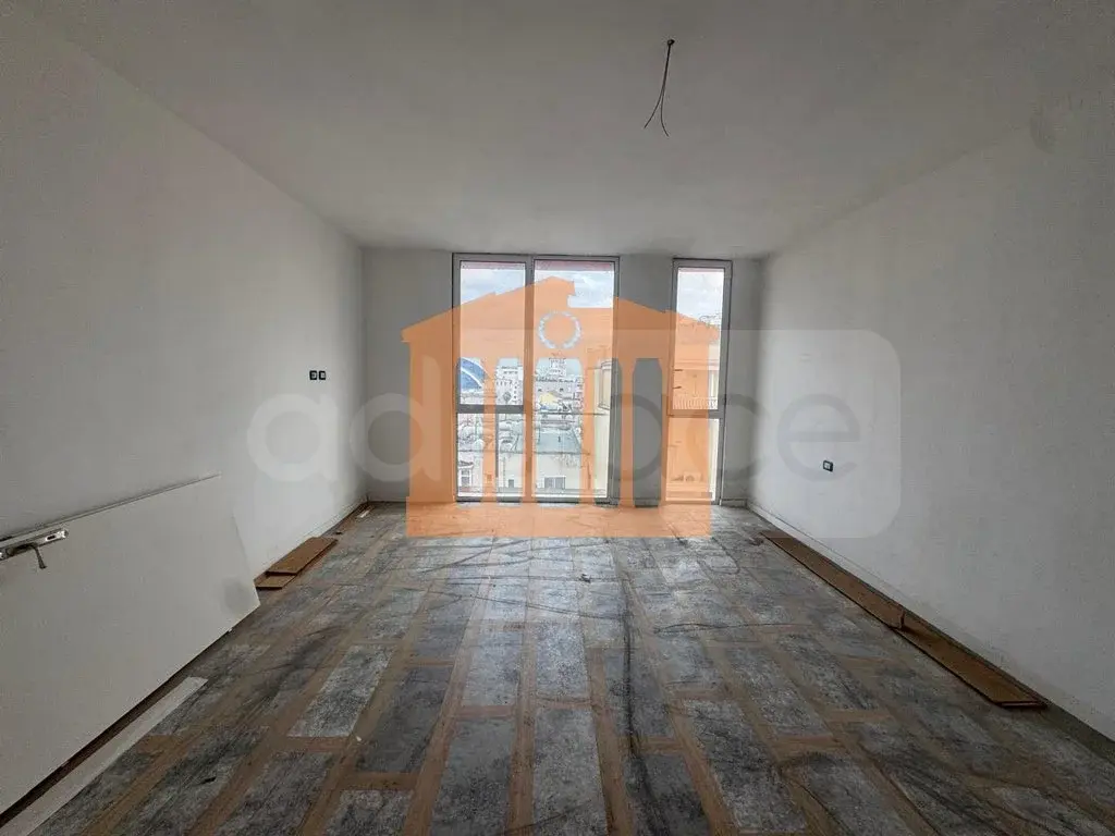 Apartament 1+3 dhoma 110 m² 6 kati