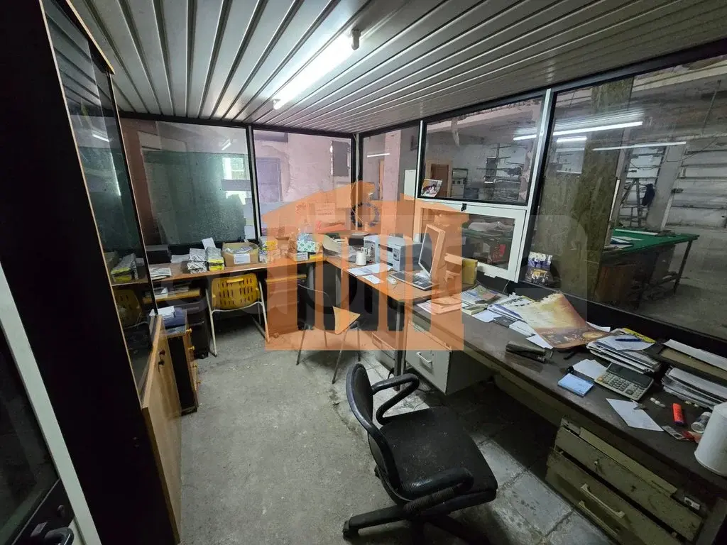 Pasuri të palujtshme komerciale 318 m² 1 kati