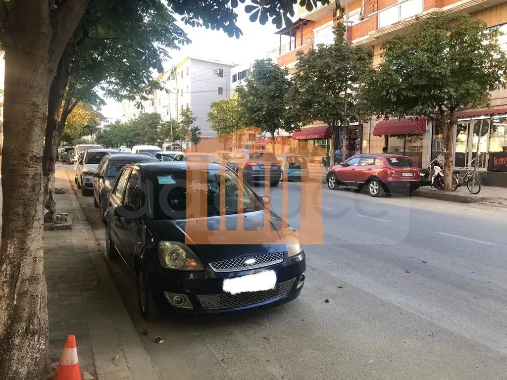 Pasuri të palujtshme komerciale 47 m²