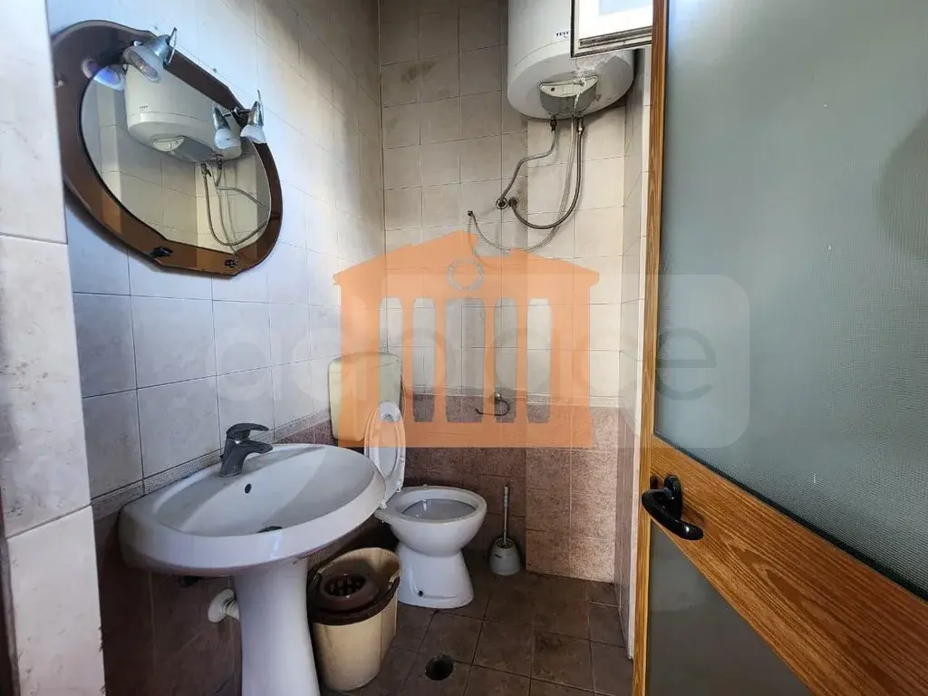 Pasuri të patundshme komerciale 32 m²