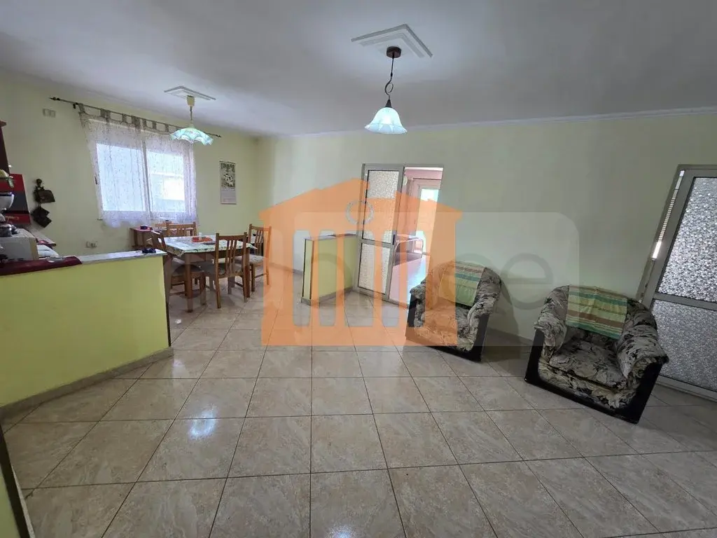 Apartament 1+2 dhoma 110 m² 4 kati