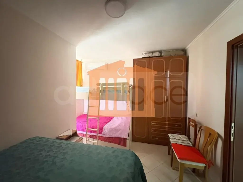Apartament 1+1 dhoma 65 m² 2 kati