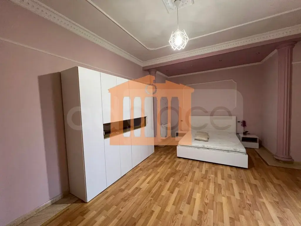 Apartament 1+2 dhoma 105 m² 8 kati