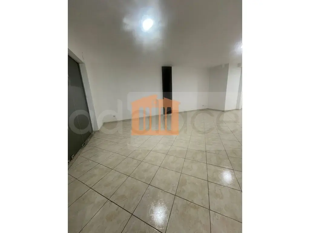 Pasuri të patundshme komerciale 160 m² 1 kati