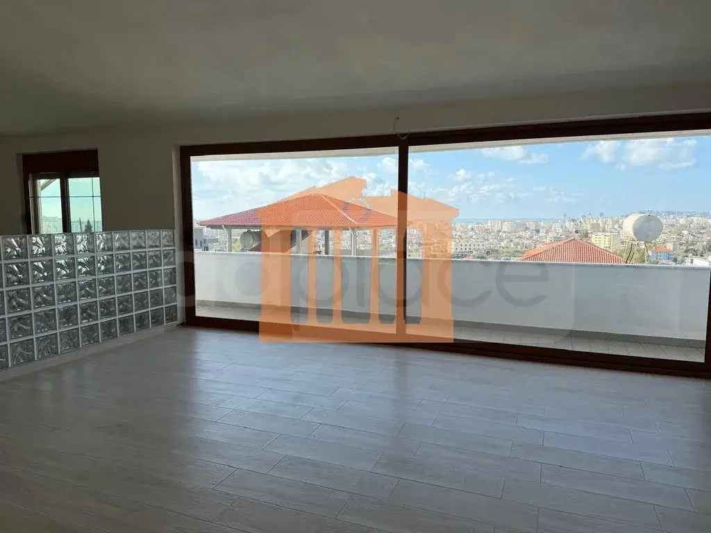 Apartament 1+2 dhoma 100 m² 3 kati
