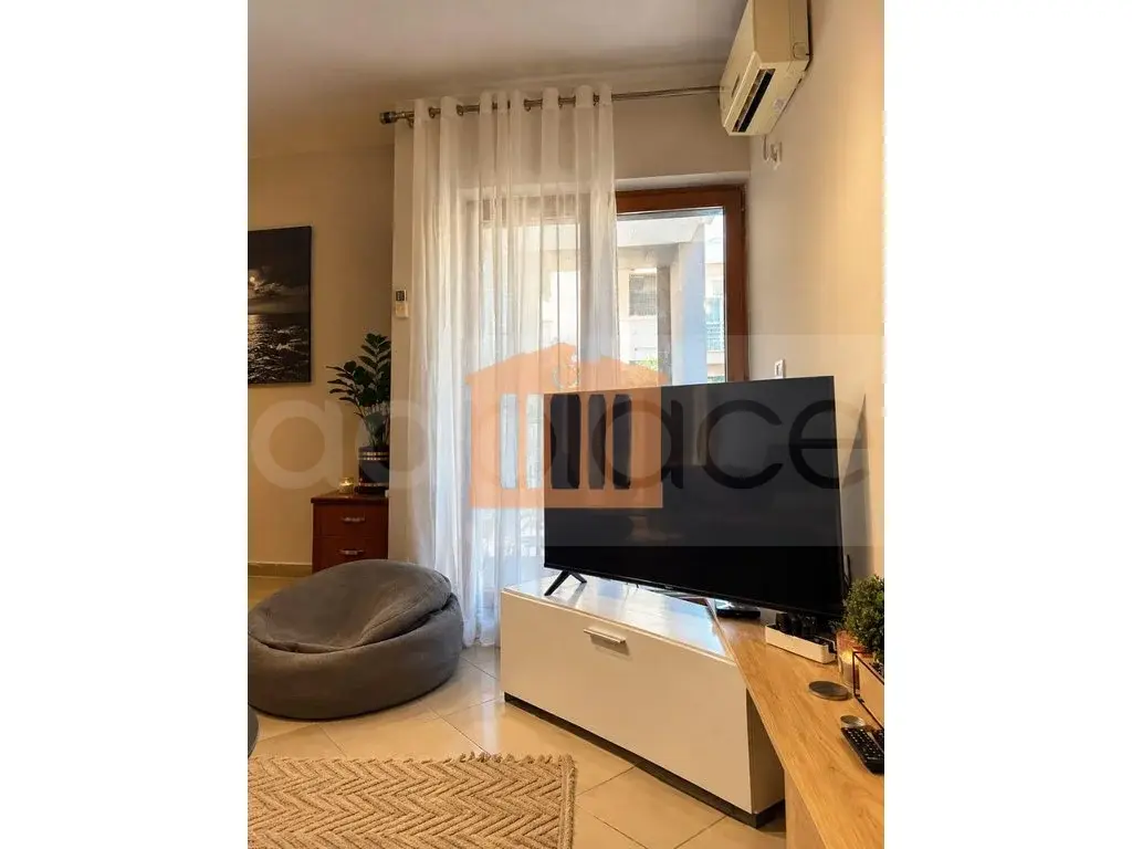 Apartament 1+2 dhoma 130 m² 8 kati