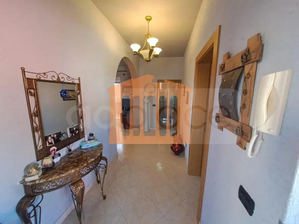 Vilë 174 m² 2 kati