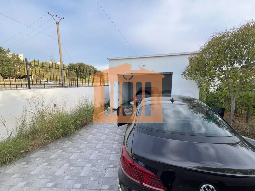 Vilë 160 m² 1 kati