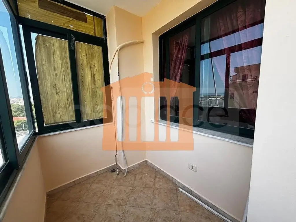 Apartament 1+1 dhoma 77 m² 8 kati