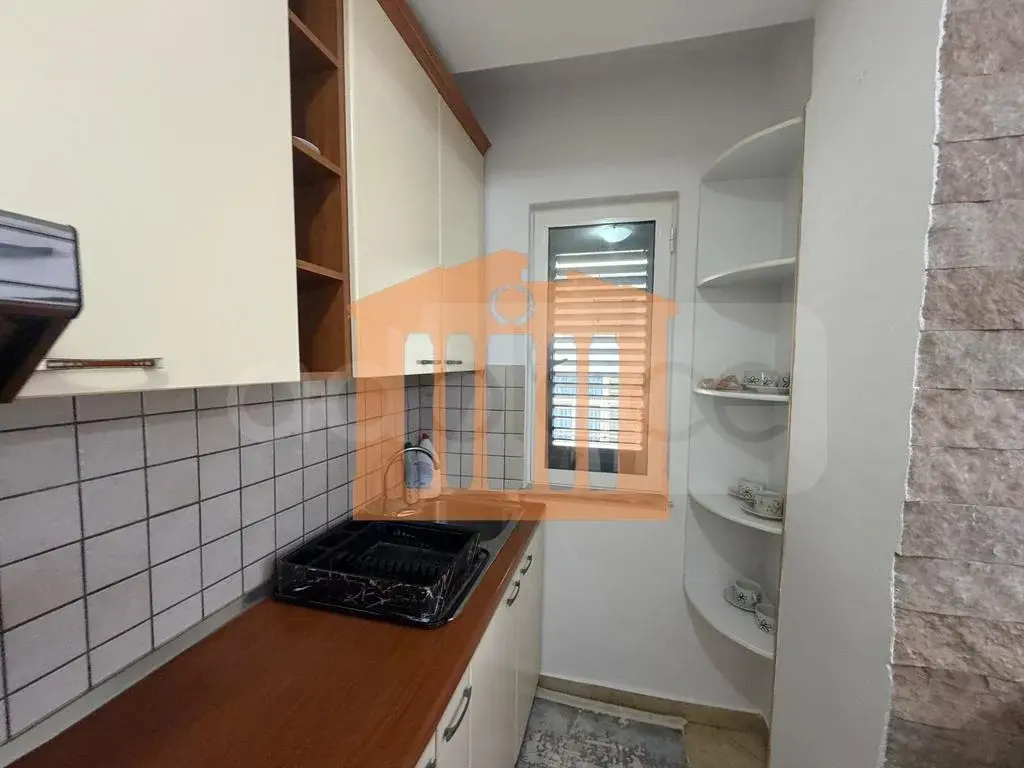 Apartament 1+2 dhoma 75 m² 5 kati