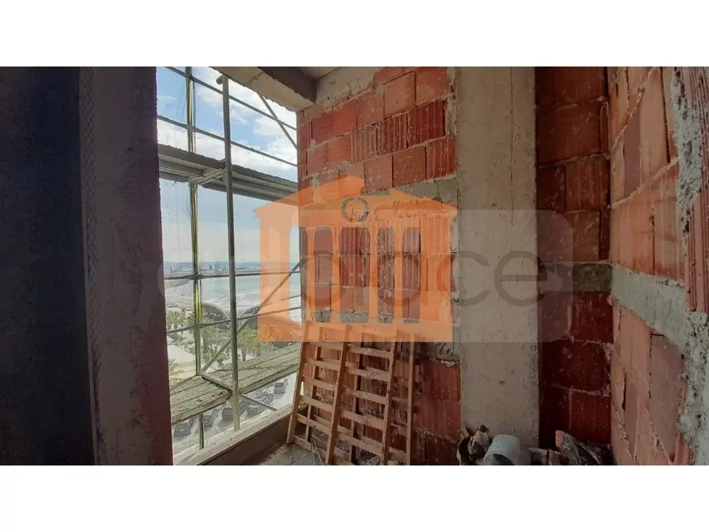 Apartament 1+2 dhoma 100 m² 4 kati