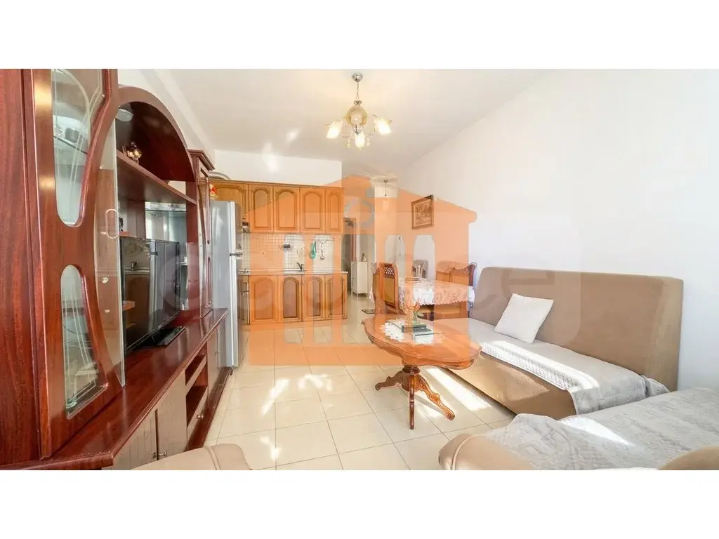 Apartament 1+1 dhoma 70 m² 3 kati