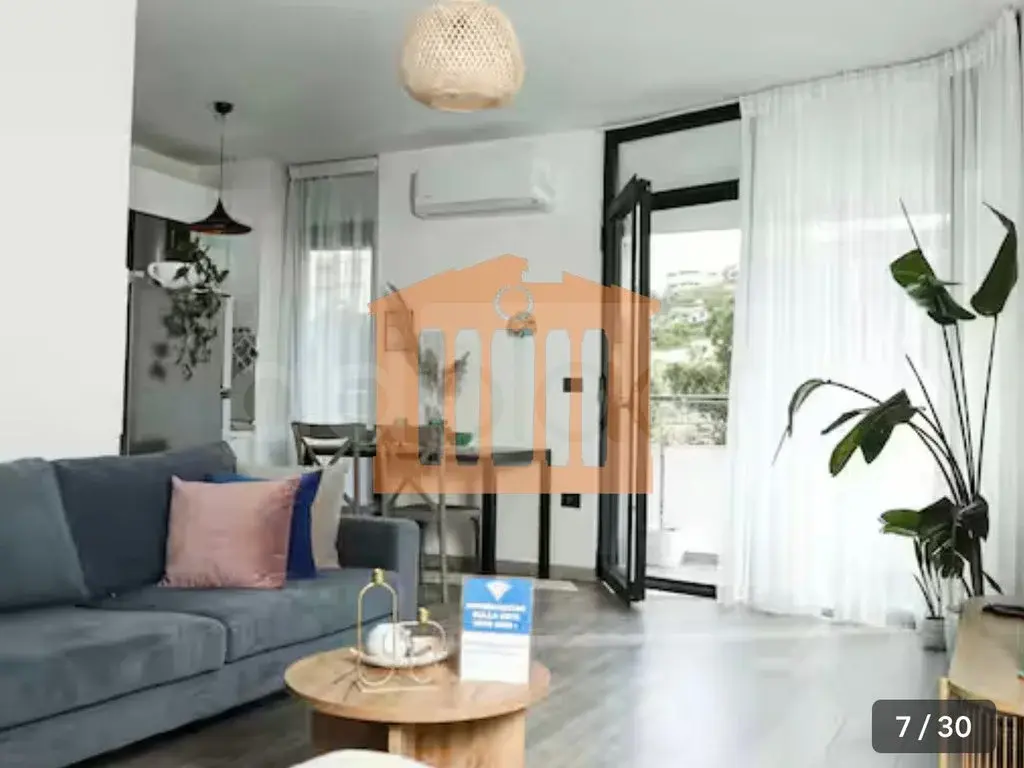 Apartament 1+1 dhoma 78 m² 4 kati