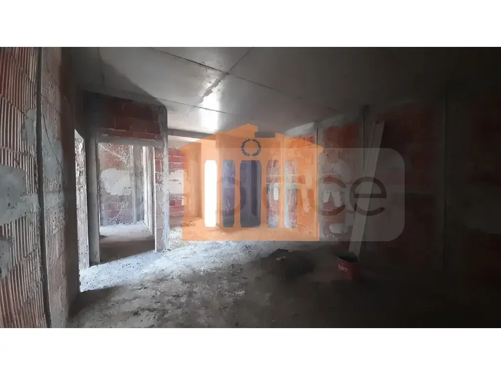 Apartament 1+2 dhoma 100 m² 4 kati