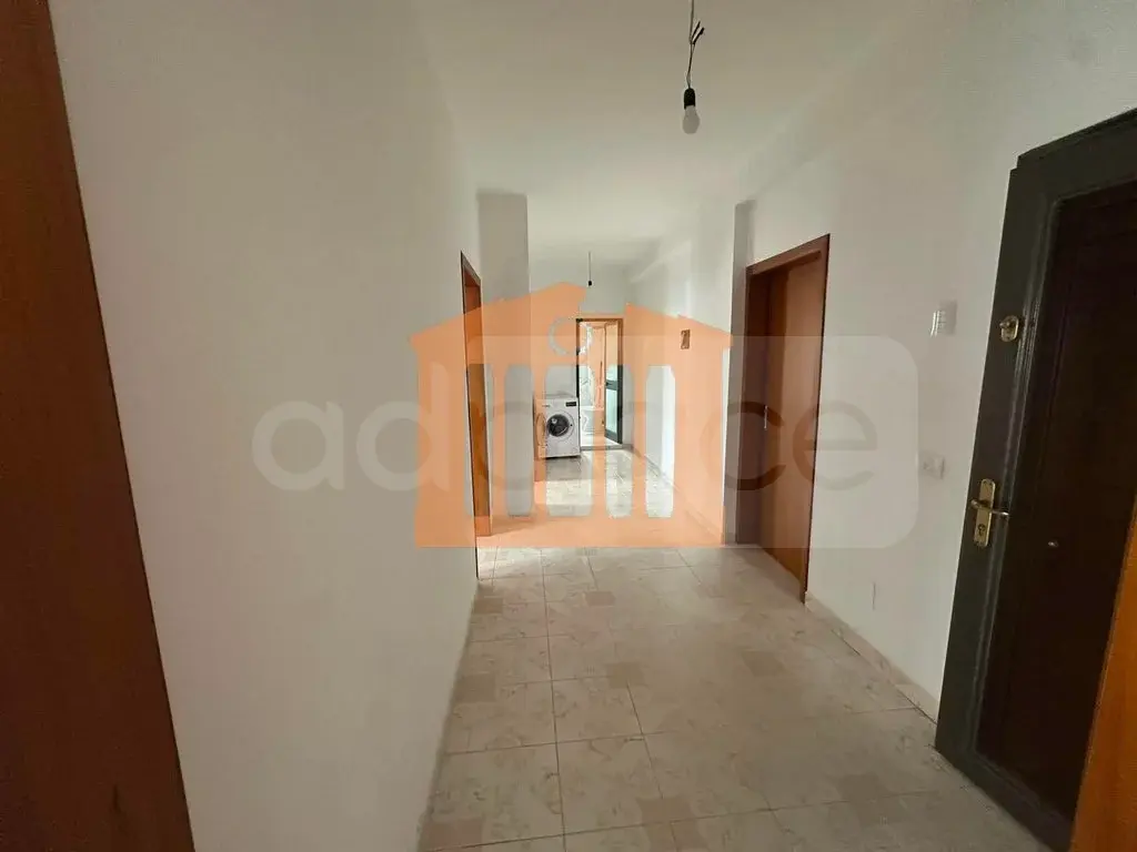 Apartament 1+2 dhoma 100 m² 1 kati