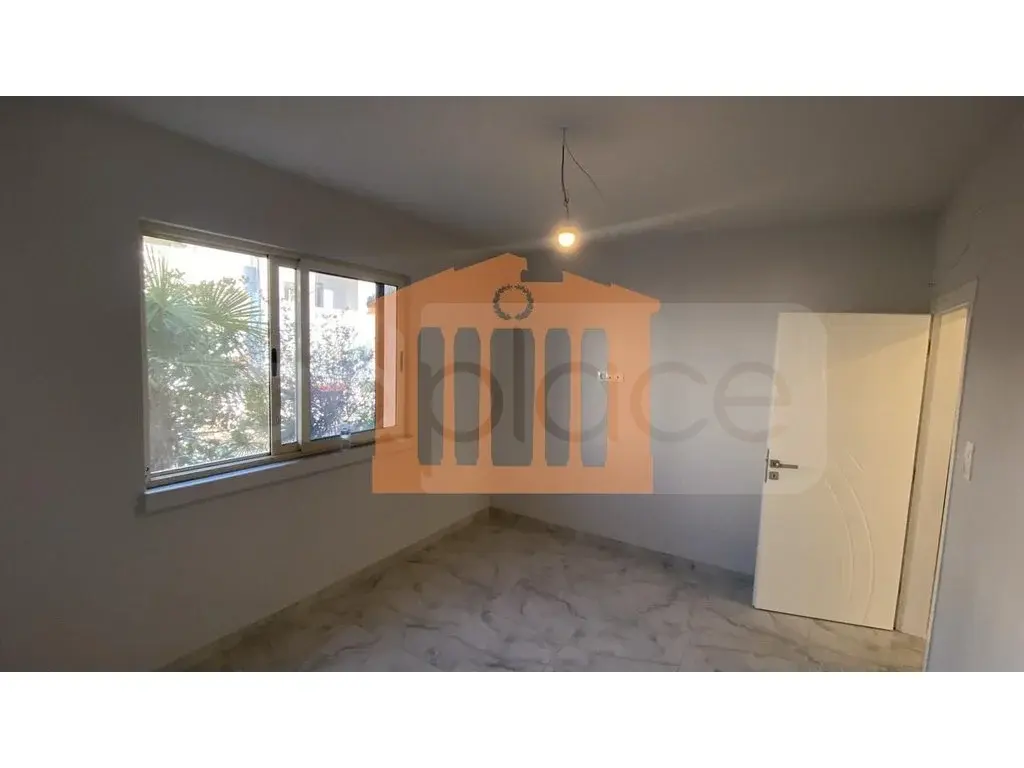 Apartament 1+2 dhoma 145 m² 2 kati