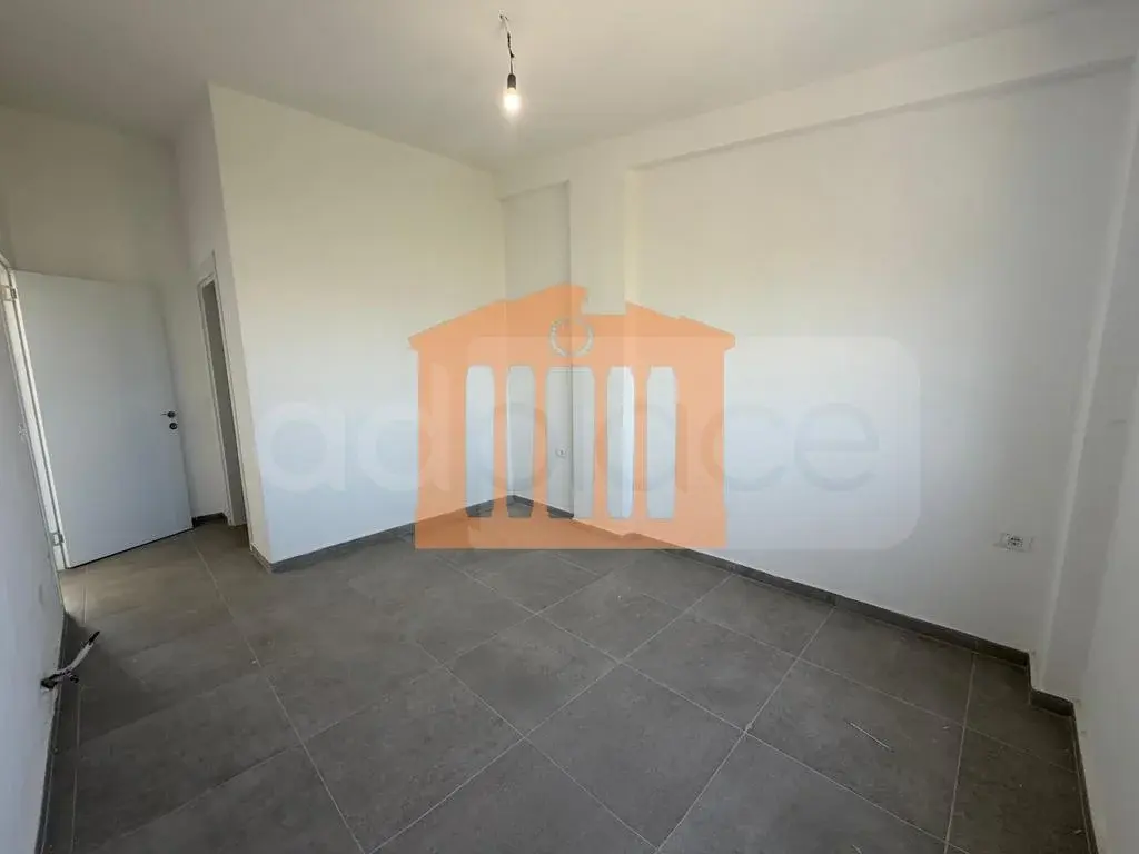 Apartament 1+2 dhoma 85 m² 4 kati