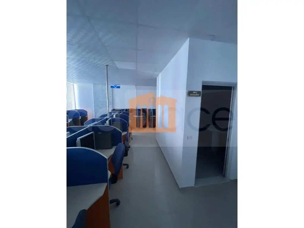 Pasuri të patundshme komerciale 350 m² 3 kati