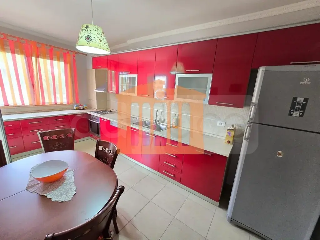 Apartament 1+2 dhoma 105 m² 4 kati