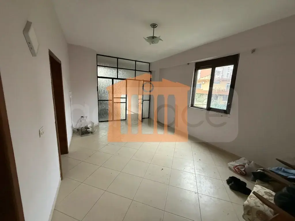Pasuri të patundshme komerciale 250 m²