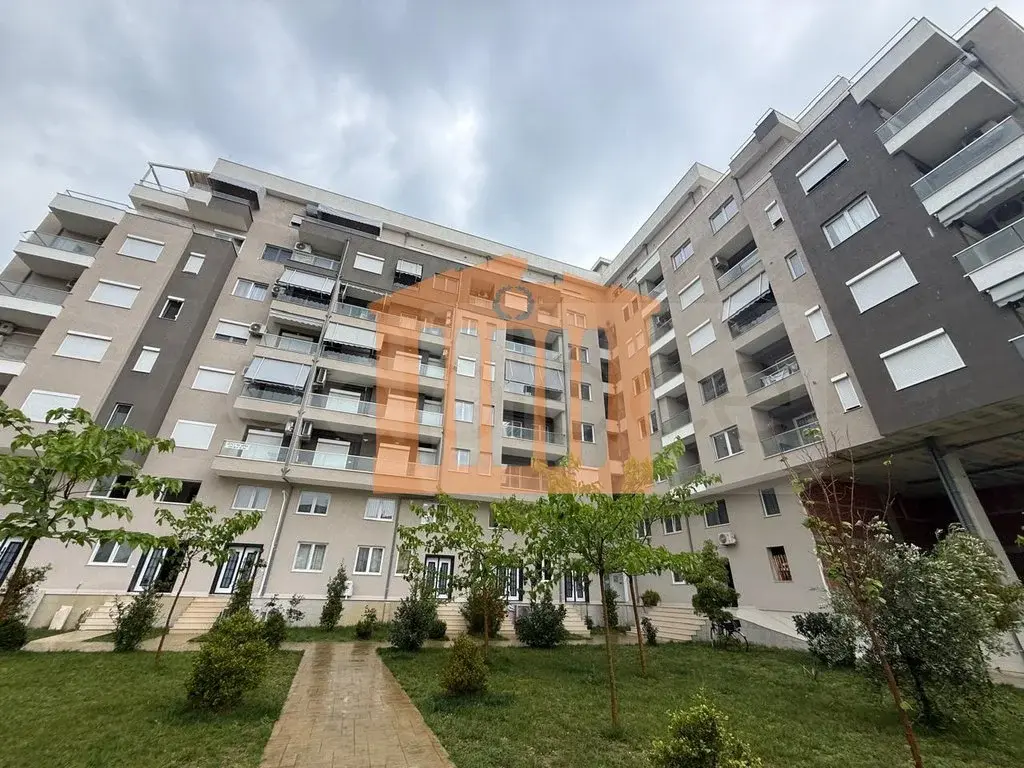 Apartament 1+2 dhoma 78 m² 4 kati