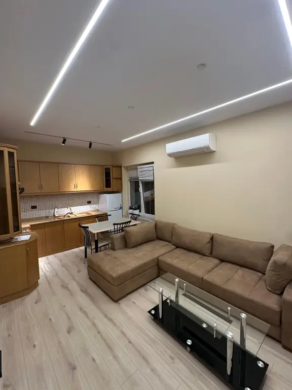 Apartament me qera ditore pogradec Daily rent