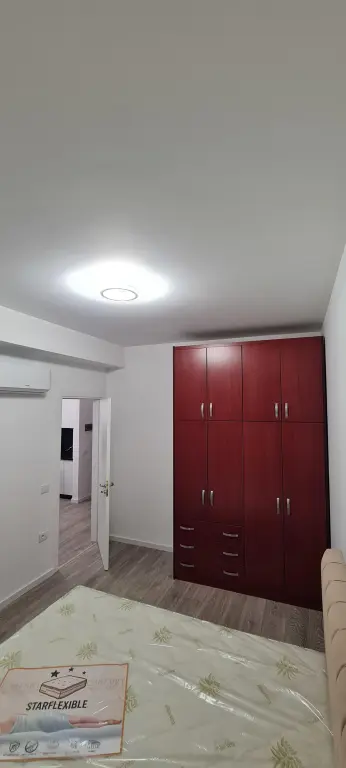 Apartament 1 room 68m² 3 floor