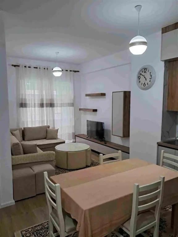 Apartament 1 room 61m² 4 floor