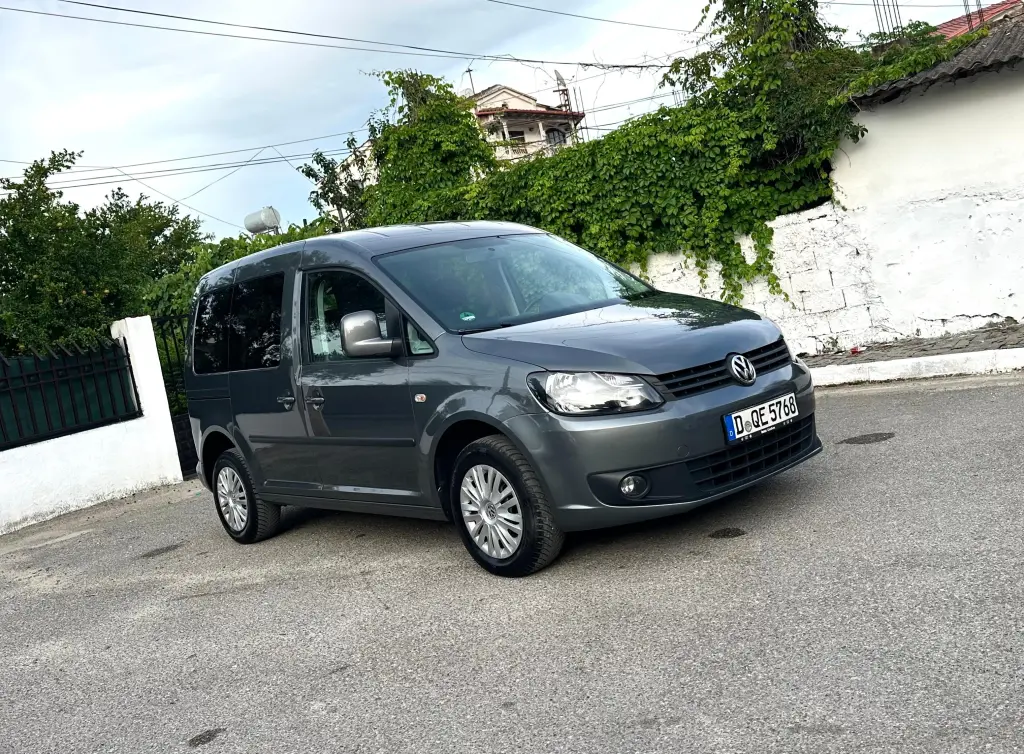 Volkswagen Caddy IV  2011, 190 000 km