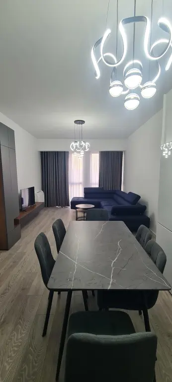 Apartament 1 room 68m² 3 floor