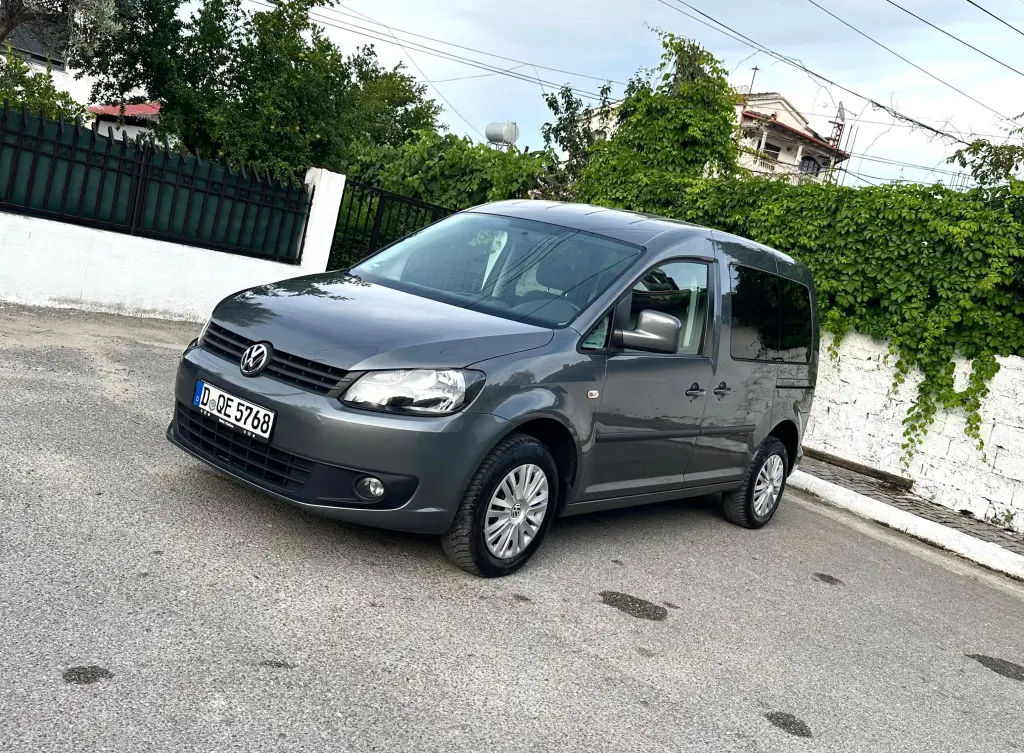 Volkswagen Caddy IV  2011, 190 000 km