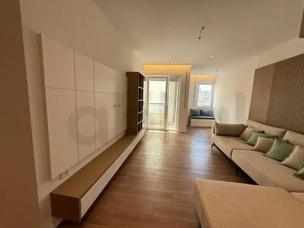 Apartament 2 rooms 89m² 5 floor