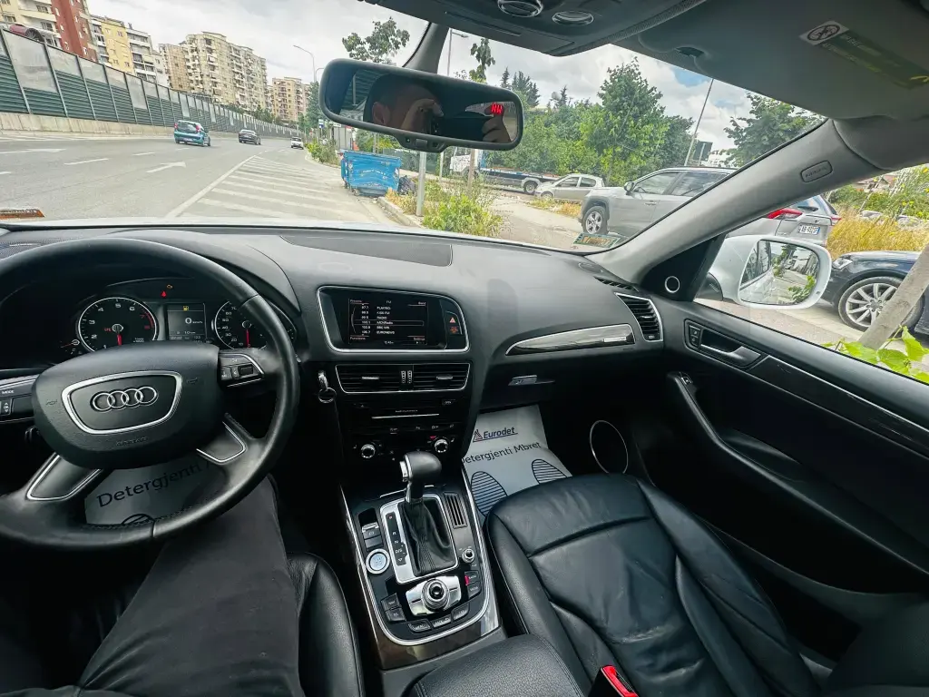 Audi Q5 8R Facelift  2014, 230 000 km