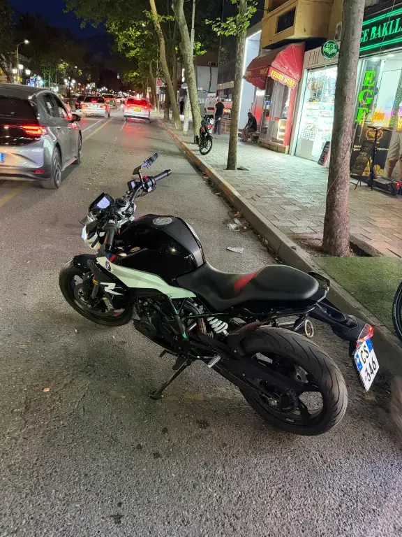 Bmw g310r 2022