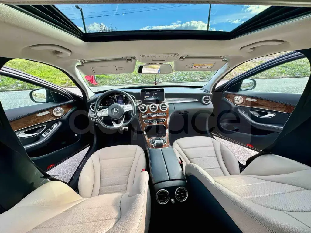 Mercedes-Benz C-Class C205  2015, 182 000 km