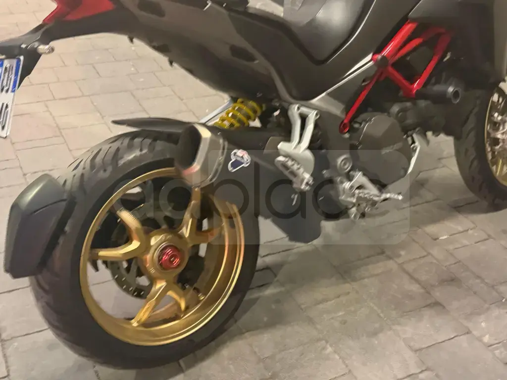 Ducati Multistrada 1200 s