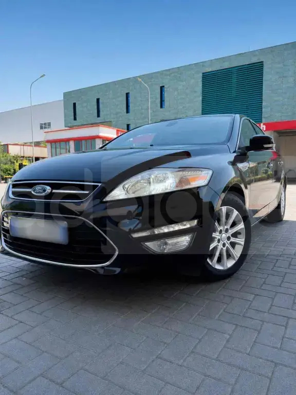 Ford Mondeo IV Facelift  2013, 216 000 km