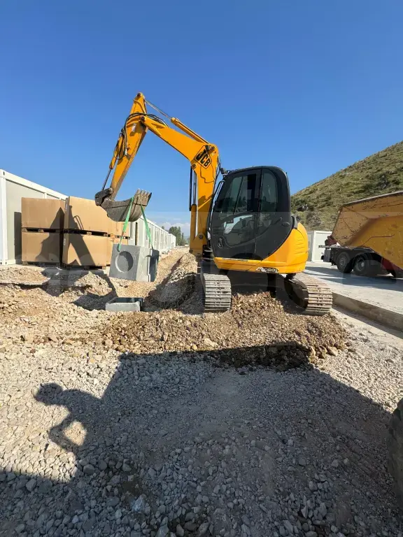Jcb 8080 viti2006 8.tonsh isapoardhur