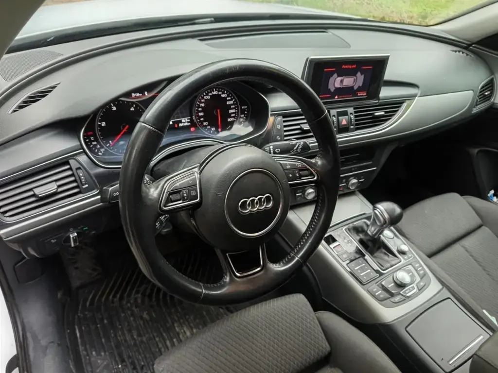 Audi A6 C7  2013, 252 000 km