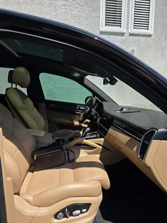 Porsche Cayenne III-PO536  2019, 150 000 km