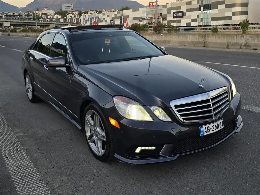 Mercedes-Benz E-Class W212  2011, 205 000 km