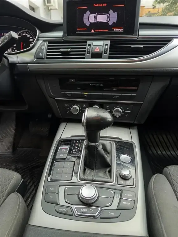 Audi A6 C7  2013, 252 000 km