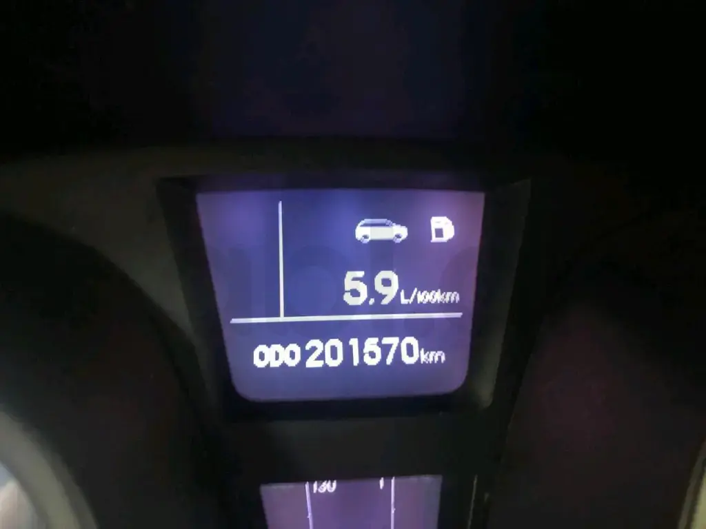 Hyundai ix20 I  2011, 200 000 km