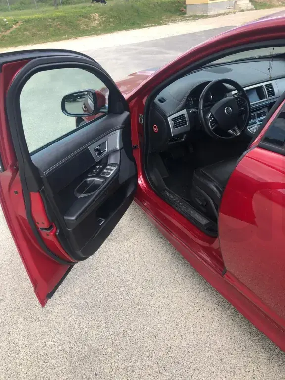 Jaguar XF X250  2012, 131 000 km