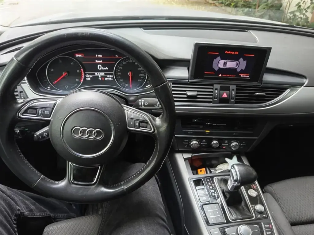 Audi A6 C7  2013, 252 000 km
